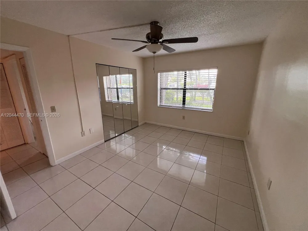 451 NW 100th Pl #101 Pembroke Pines, FL 33024