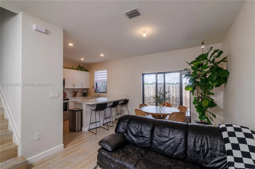 10079 SW 228 #10079 Miami, FL 33190