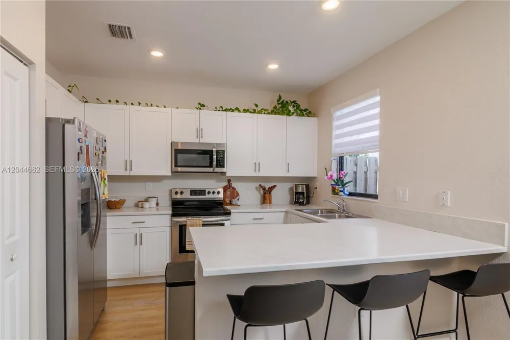 10079 SW 228 #10079 Miami, FL 33190