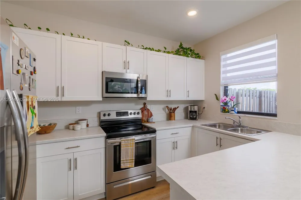 10079 SW 228 #10079 Miami, FL 33190