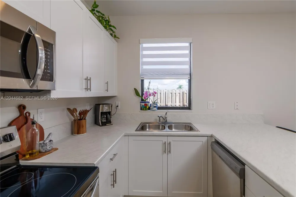 10079 SW 228 #10079 Miami, FL 33190