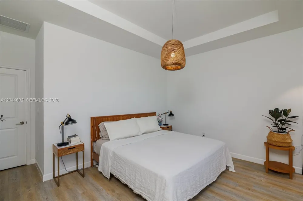 10079 SW 228 #10079 Miami, FL 33190