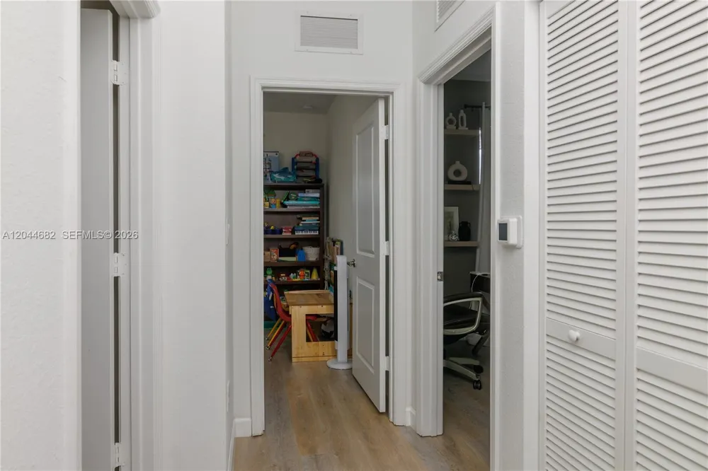 10079 SW 228 #10079 Miami, FL 33190