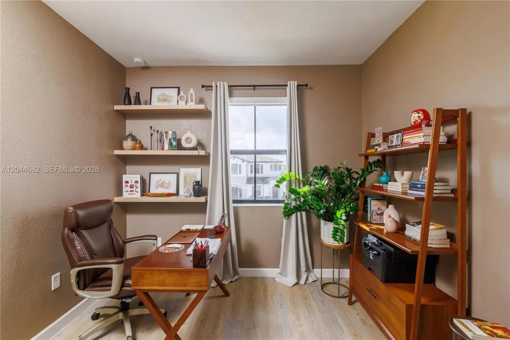 10079 SW 228 #10079 Miami, FL 33190