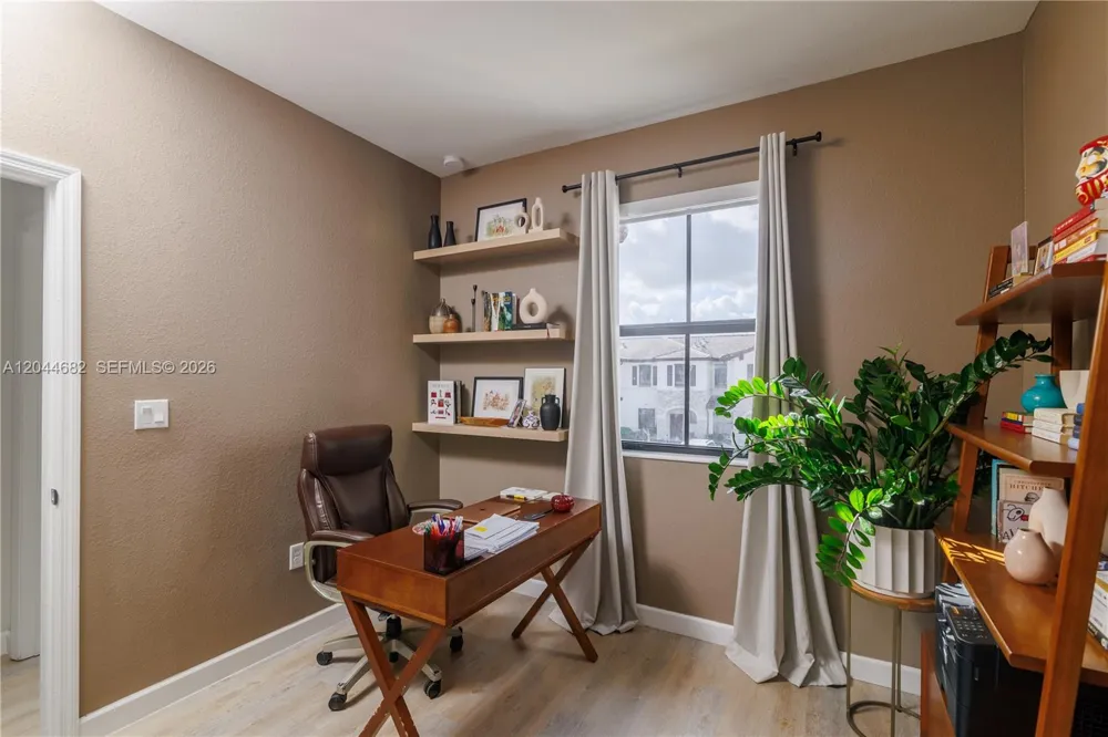 10079 SW 228 #10079 Miami, FL 33190