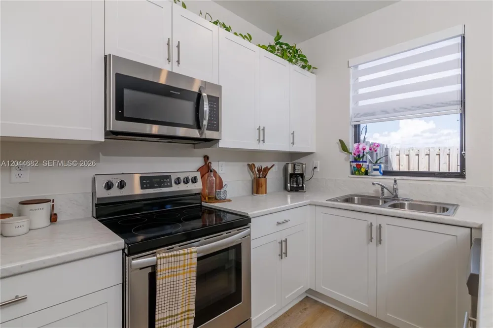10079 SW 228 #10079 Miami, FL 33190