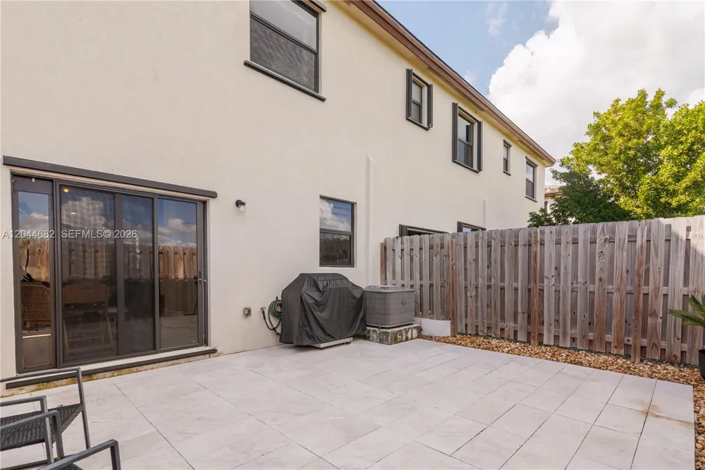 10079 SW 228 #10079 Miami, FL 33190