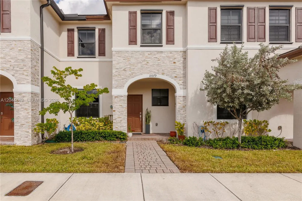 10079 SW 228 #10079 Miami, FL 33190