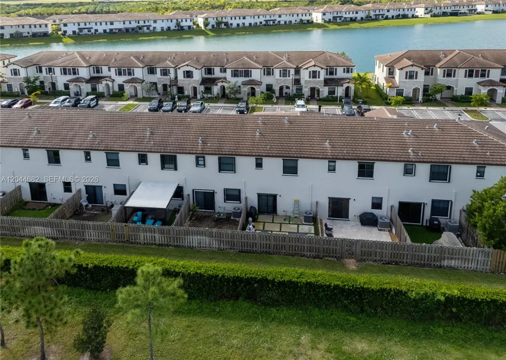 10079 SW 228 #10079 Miami, FL 33190