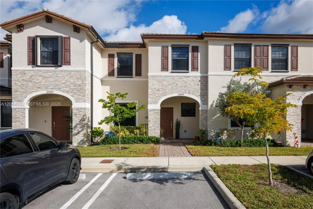 10079 SW 228 #10079 Miami, FL 33190