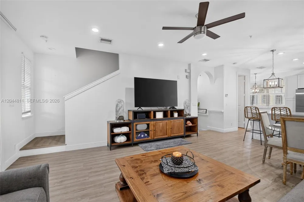 810 3rd Ave N #76 Lake Worth, FL 33460