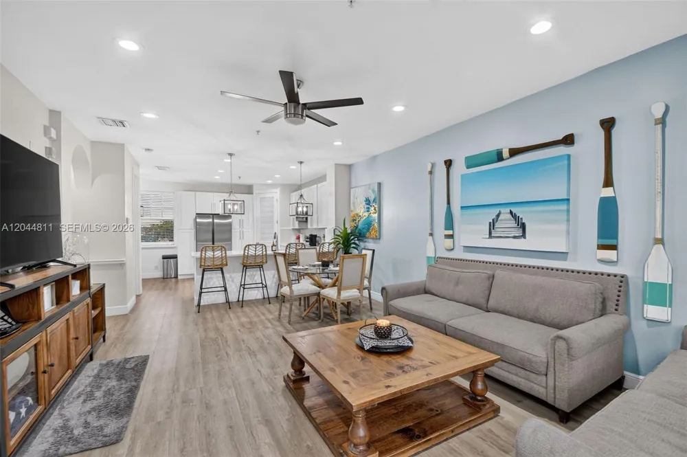 810 3rd Ave N #76 Lake Worth, FL 33460