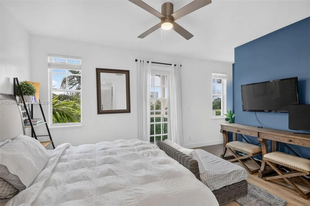 810 3rd Ave N #76 Lake Worth, FL 33460