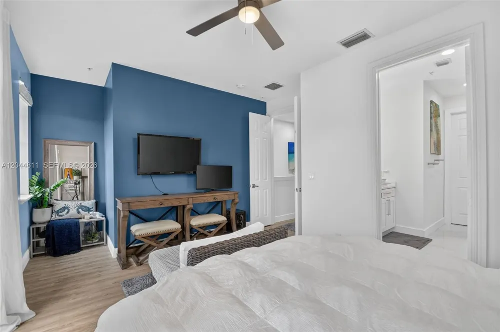 810 3rd Ave N #76 Lake Worth, FL 33460