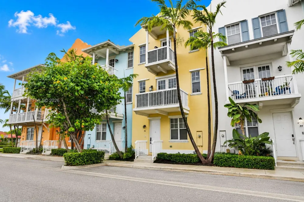 810 3rd Ave N #76 Lake Worth, FL 33460