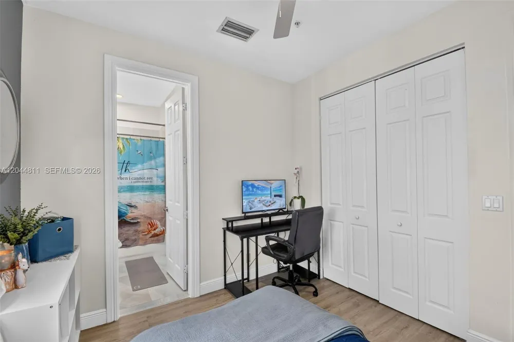 810 3rd Ave N #76 Lake Worth, FL 33460