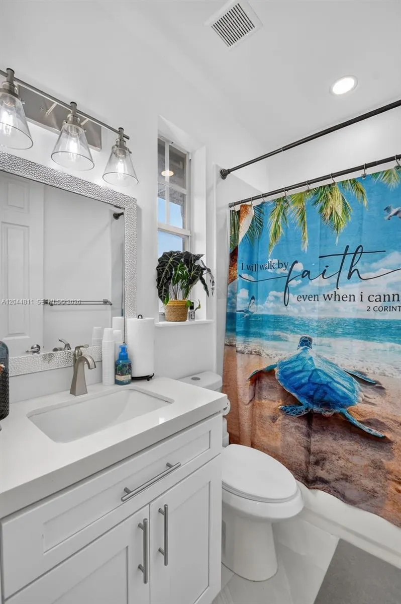 810 3rd Ave N #76 Lake Worth, FL 33460