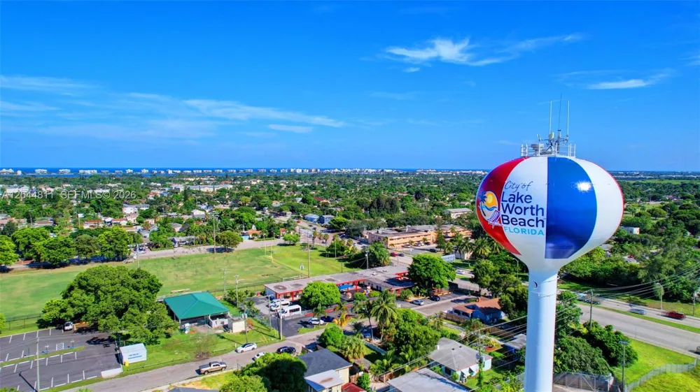 810 3rd Ave N #76 Lake Worth, FL 33460