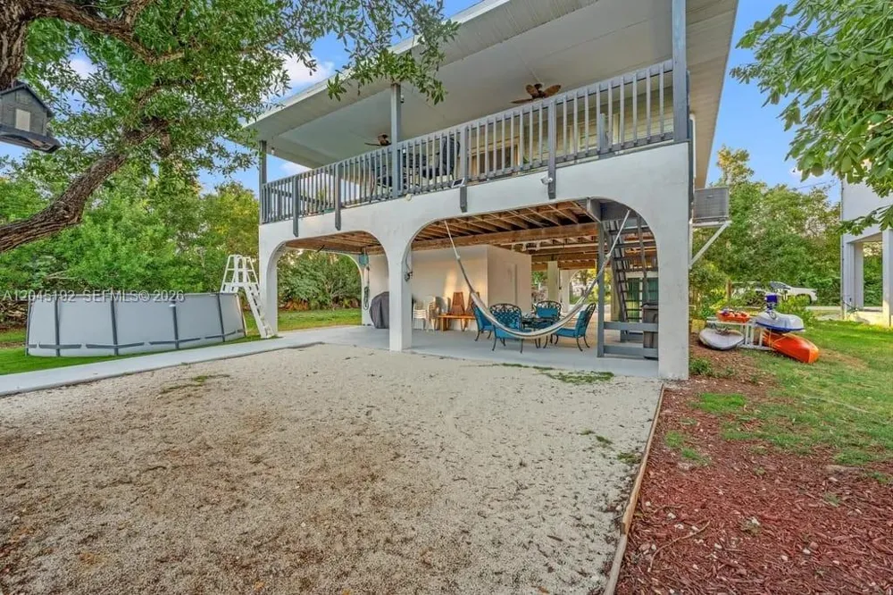 3635 Trade Winds St Big Pine, FL 33043