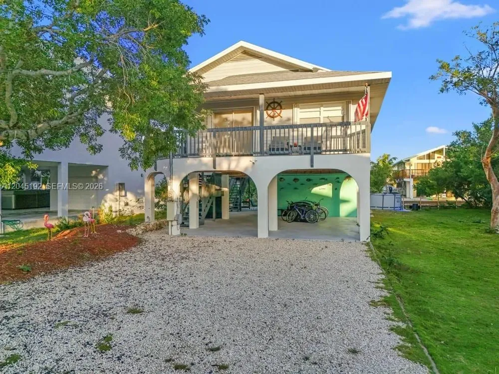 3635 Trade Winds St Big Pine, FL 33043