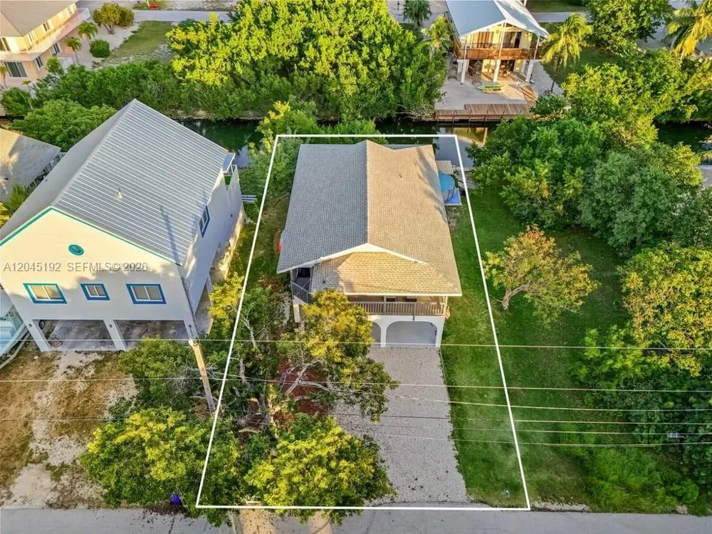 3635 Trade Winds St Big Pine, FL 33043