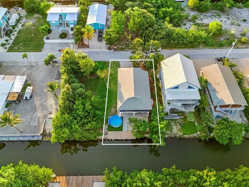 3635 Trade Winds St Big Pine, FL 33043