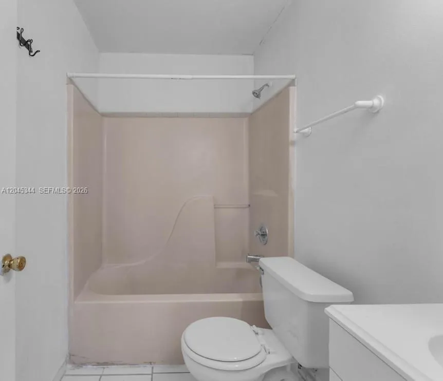 768 SW 9th St Florida City, FL 33034