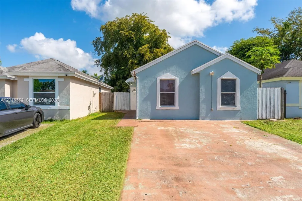 768 SW 9th St Florida City, FL 33034