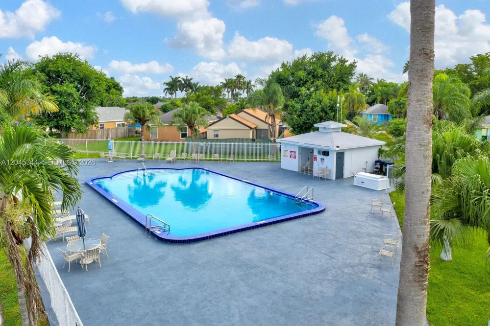 768 SW 9th St Florida City, FL 33034