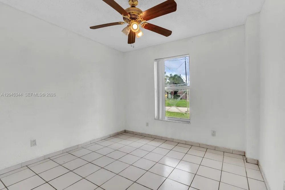 768 SW 9th St Florida City, FL 33034