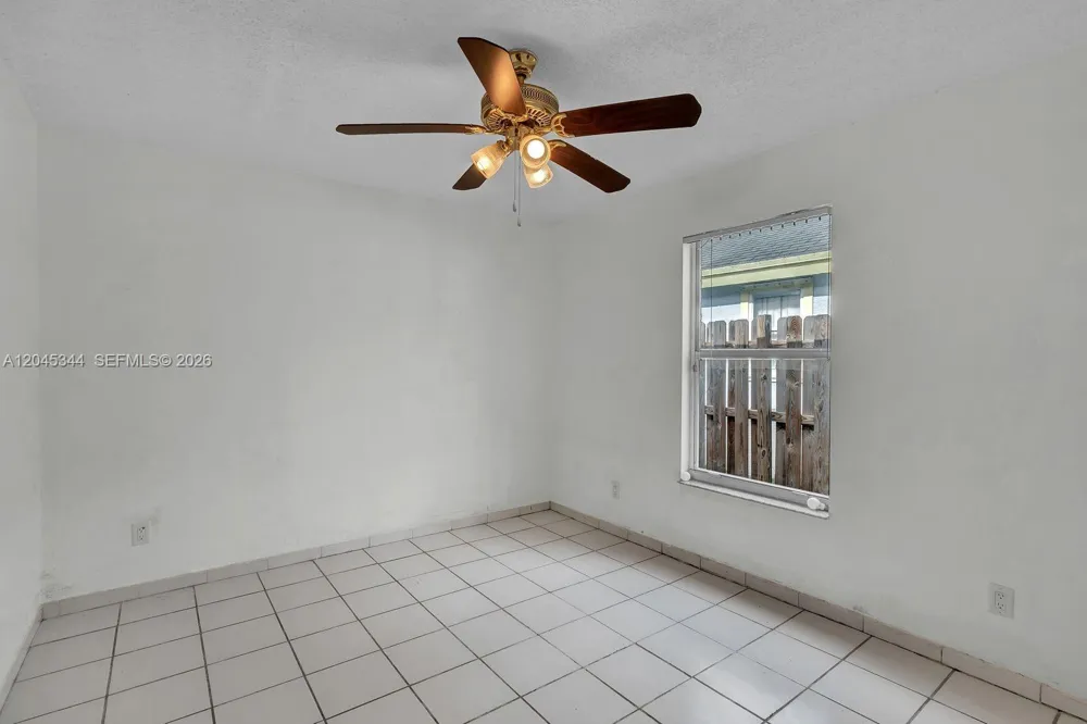 768 SW 9th St Florida City, FL 33034