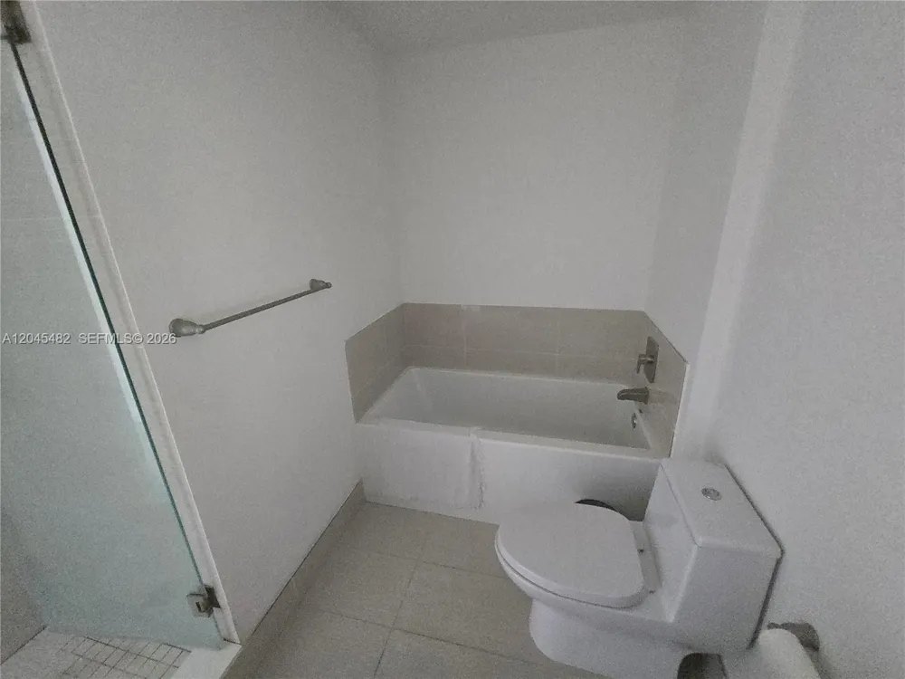 201 SW 17th Rd #611 Miami, FL 33129