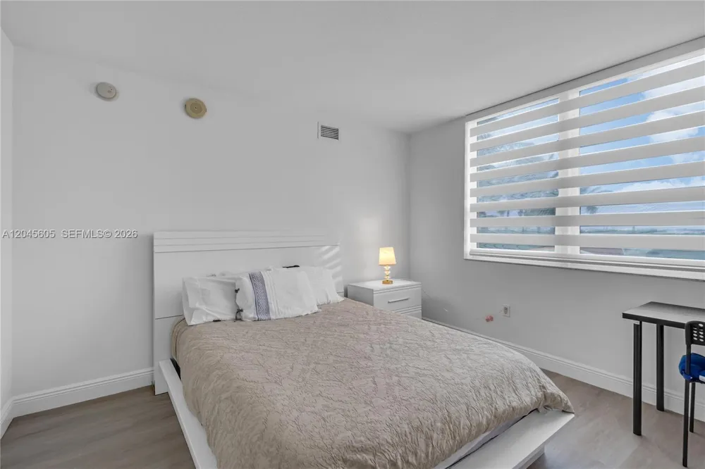 3232 SW 22nd Ter #804 Miami, FL 33145