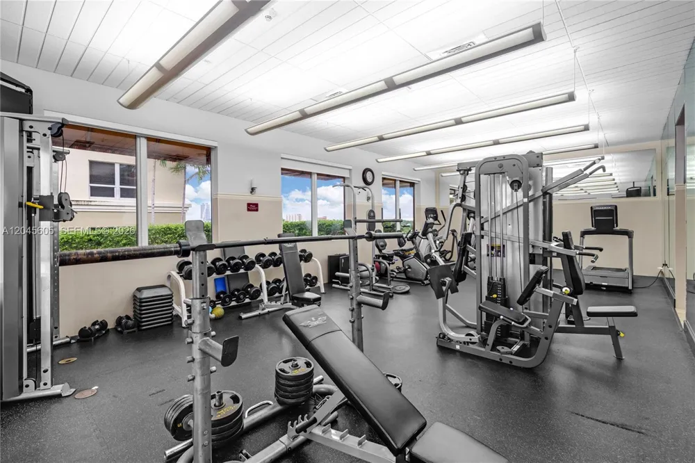 3232 SW 22nd Ter #804 Miami, FL 33145