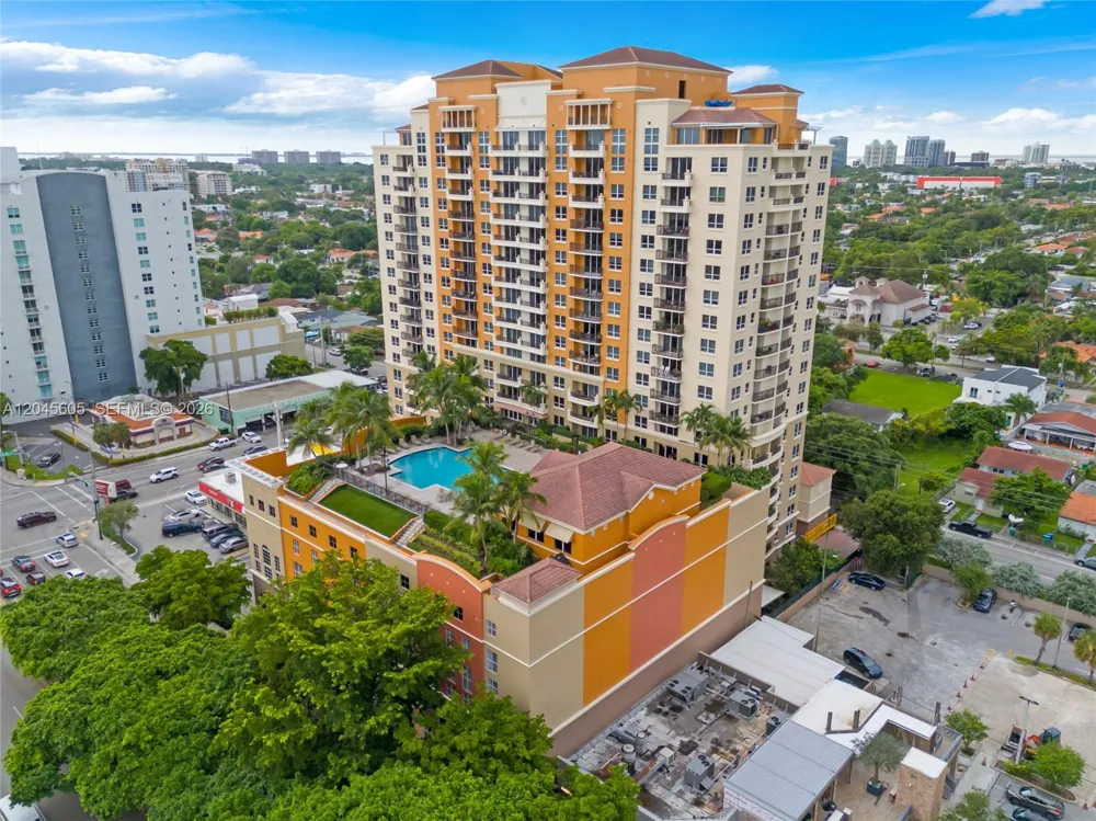 3232 SW 22nd Ter #804 Miami, FL 33145