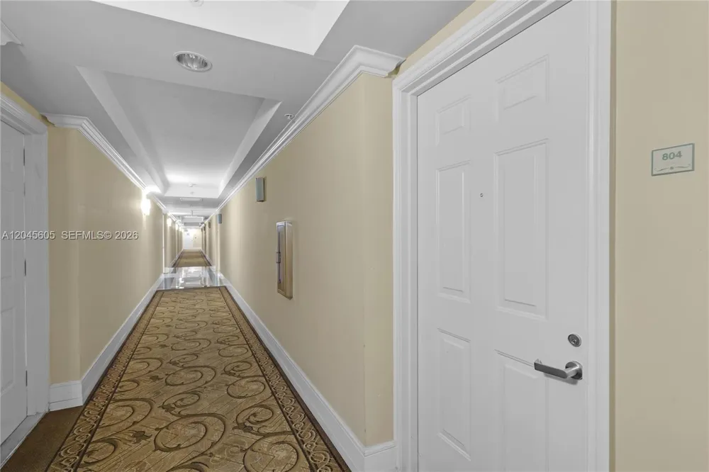 3232 SW 22nd Ter #804 Miami, FL 33145