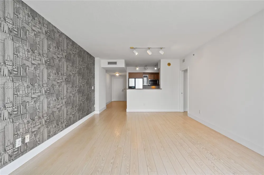 335 S Biscayne Blvd #3503 Miami, FL 33131