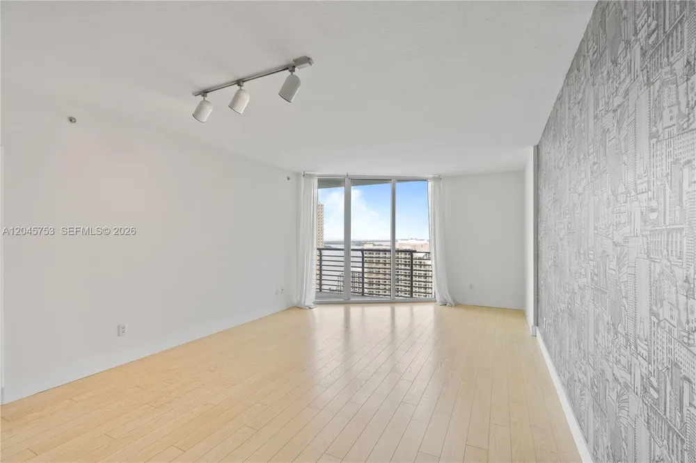 335 S Biscayne Blvd #3503 Miami, FL 33131