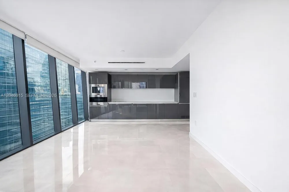1451 Brickell Ave #1404 Miami, FL 33131