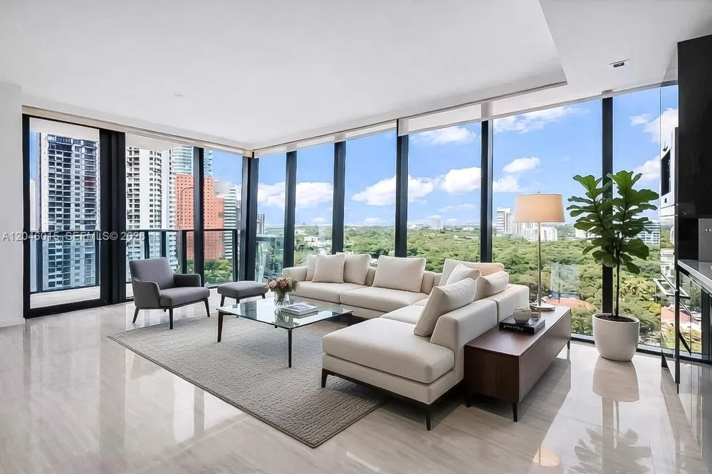 1451 Brickell Ave #1404 Miami, FL 33131