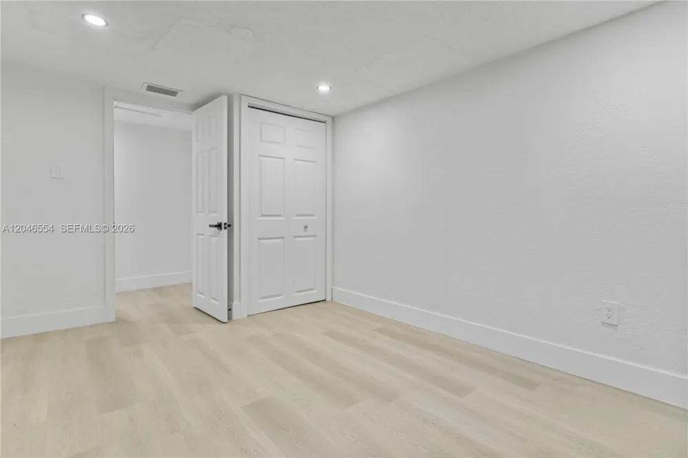 171 W 13th St Hialeah, FL 33010