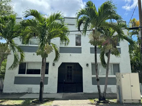103 NW 6th Ave #2