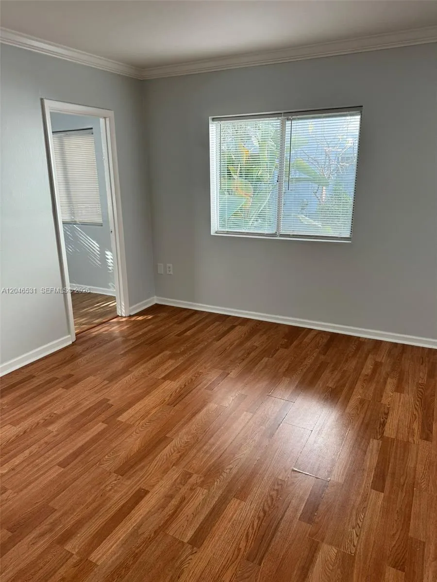 103 NW 6th Ave #2 Miami, FL 33128
