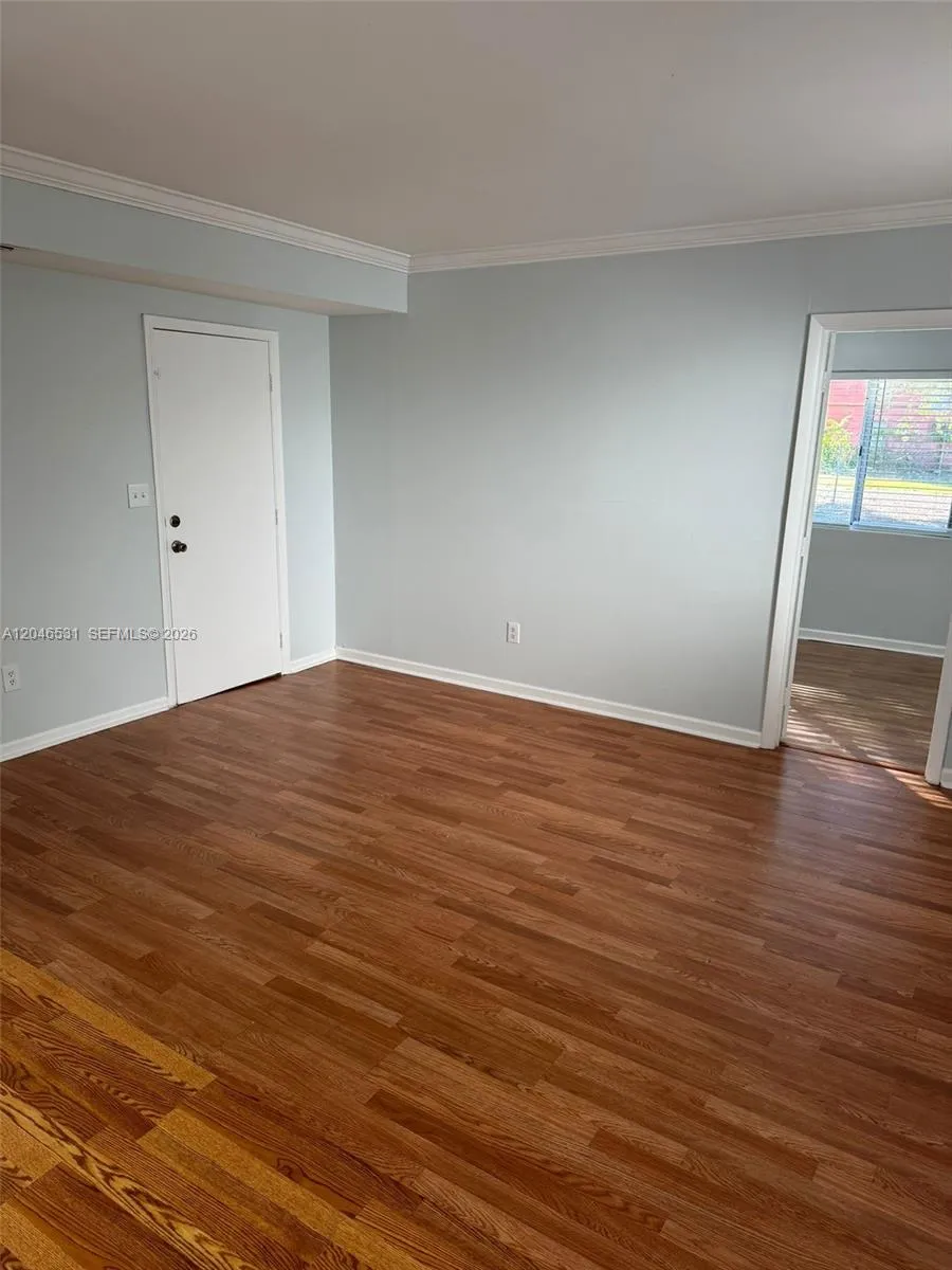 103 NW 6th Ave #2 Miami, FL 33128