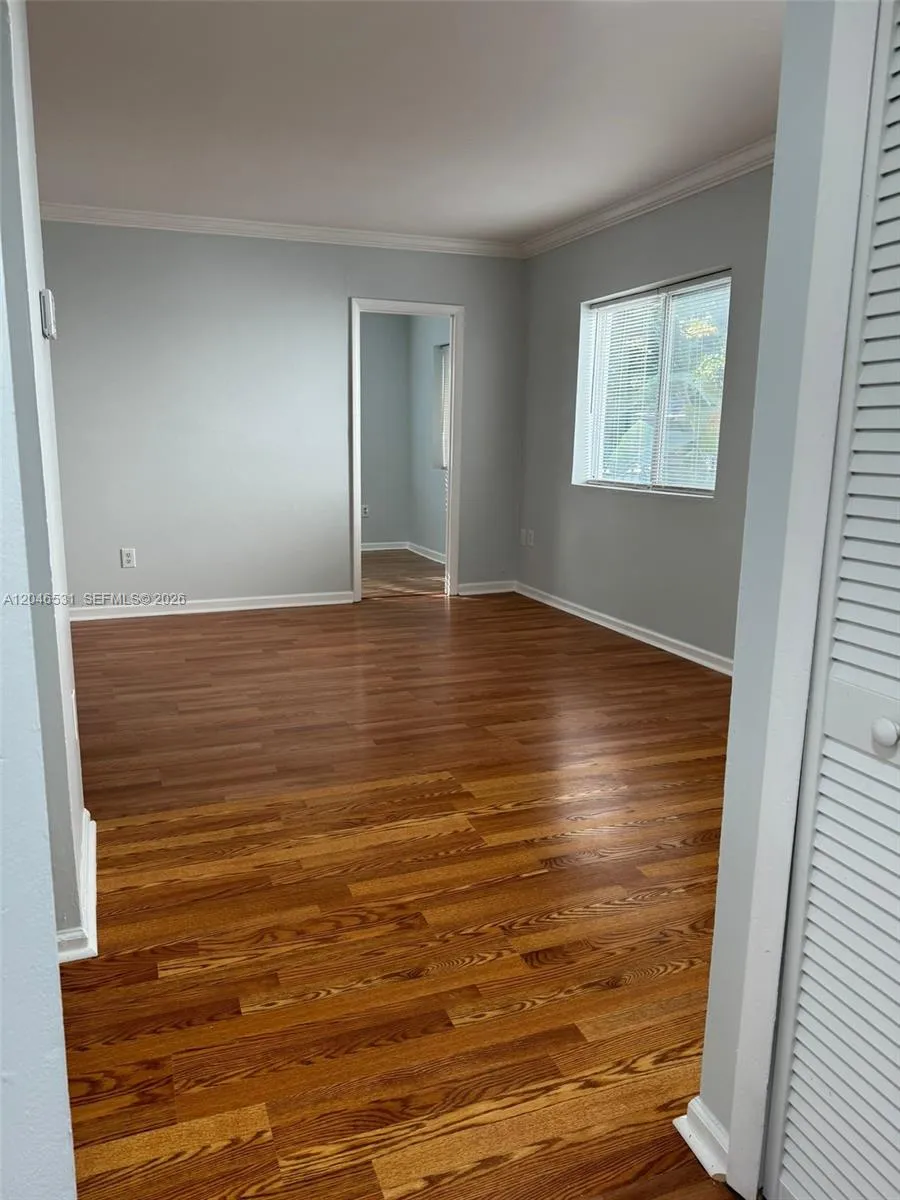 103 NW 6th Ave #2 Miami, FL 33128