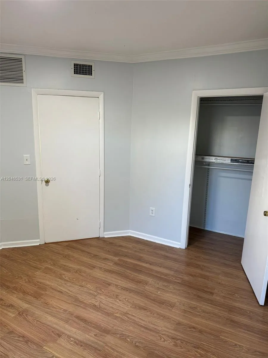 103 NW 6th Ave #2 Miami, FL 33128