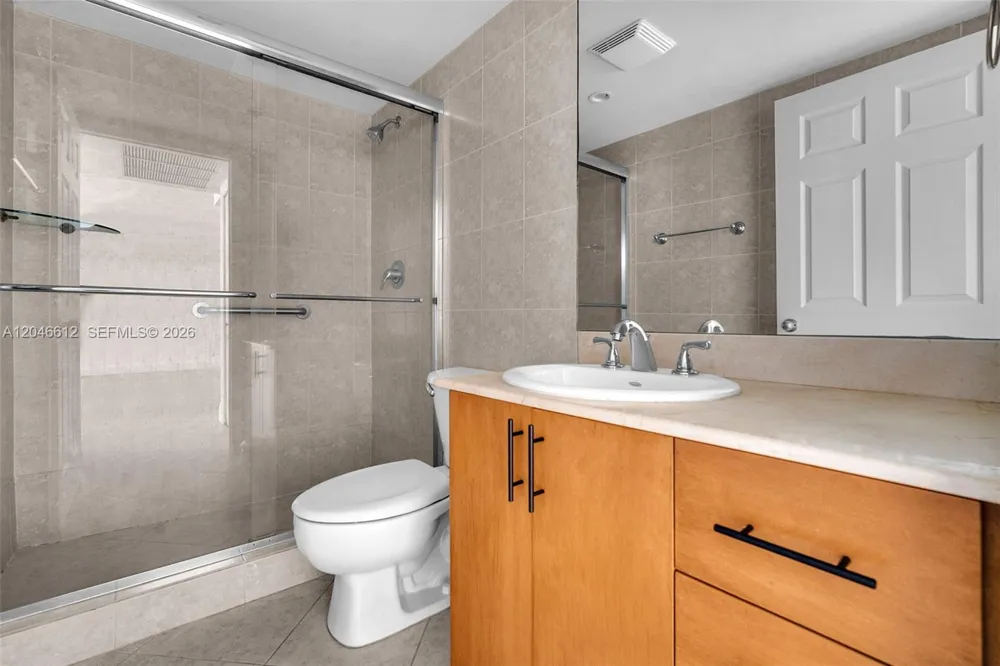 10350 W Bay Harbor Dr #8F Bay Harbor Islands, FL 33154