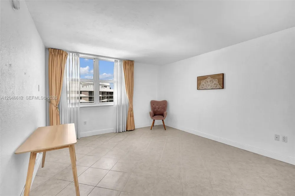10350 W Bay Harbor Dr #8F Bay Harbor Islands, FL 33154
