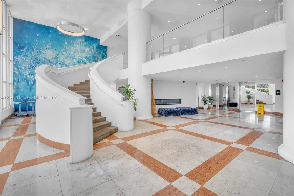10350 W Bay Harbor Dr #8F Bay Harbor Islands, FL 33154