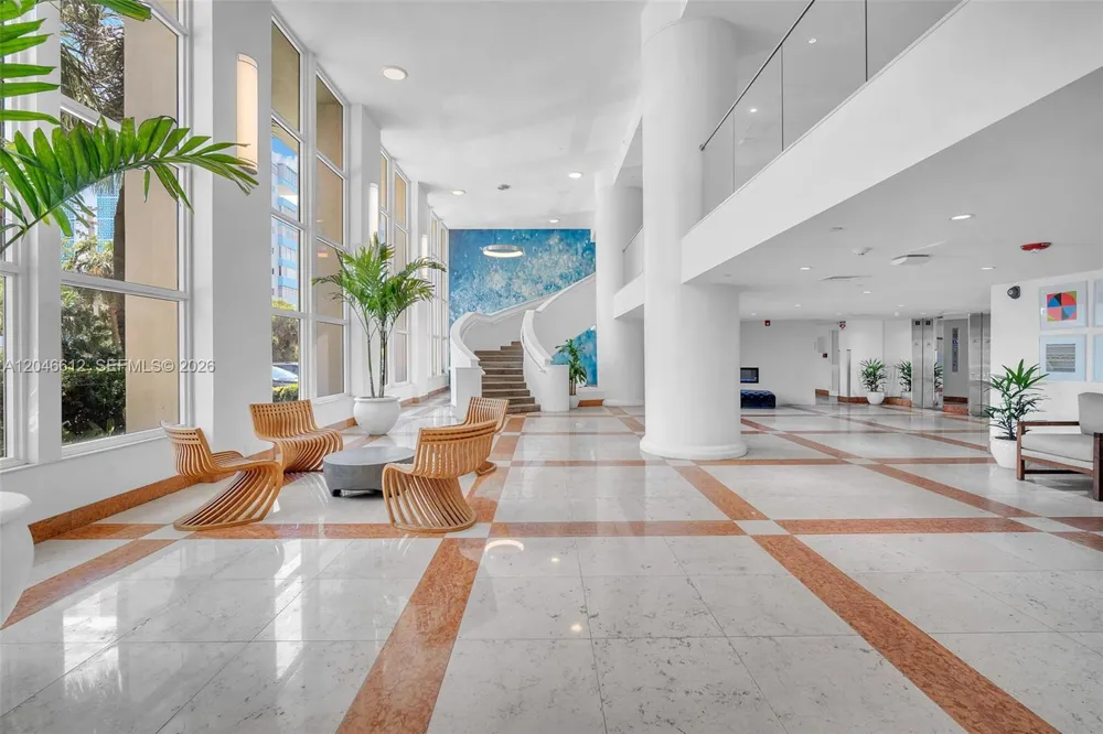 10350 W Bay Harbor Dr #8F Bay Harbor Islands, FL 33154
